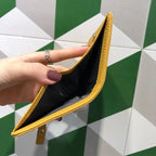 Carteira Feminina Compacta em Couro Legítimo Roseli - LuxoCouer