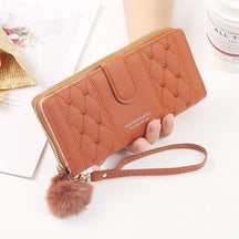 Carteira Feminina em Couro Bordado Puffer Lilie - LuxoCouer