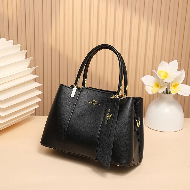 Bolsa Feminina em Couro Legitimo - Tamar
