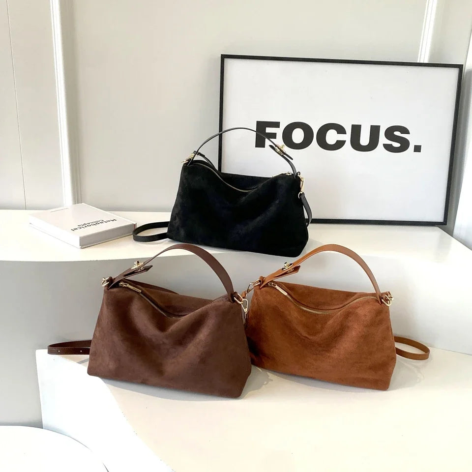 Bolsa em Camurça - Yara