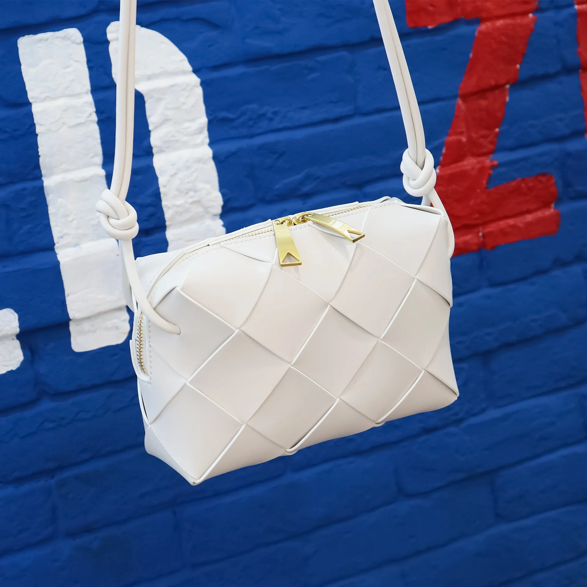 Bolsa Tiracolo Média Couro Legítimo Zélia