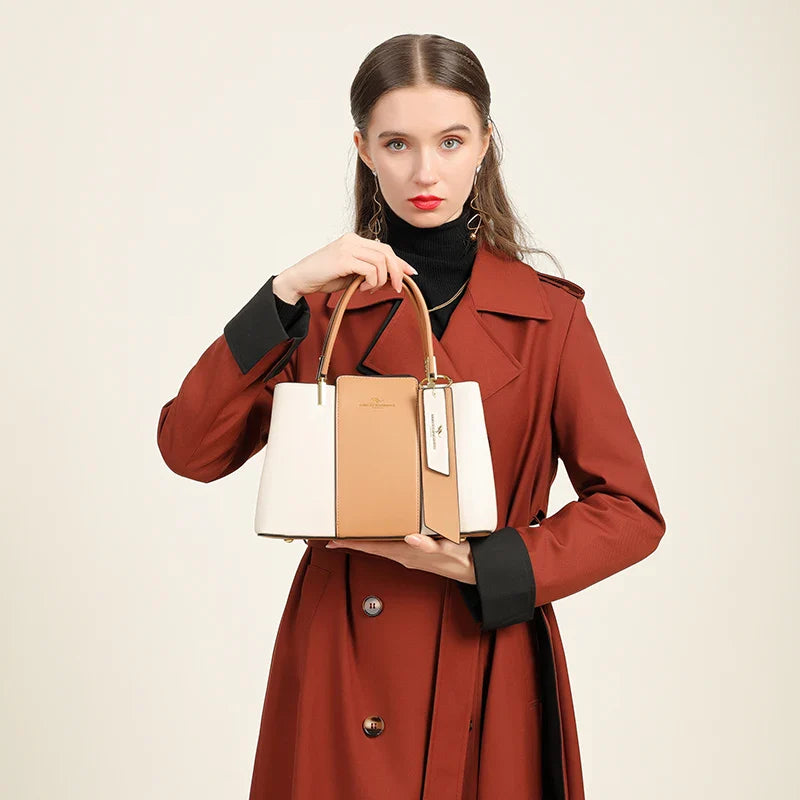 Bolsa Feminina em Couro Legitimo - Tamar