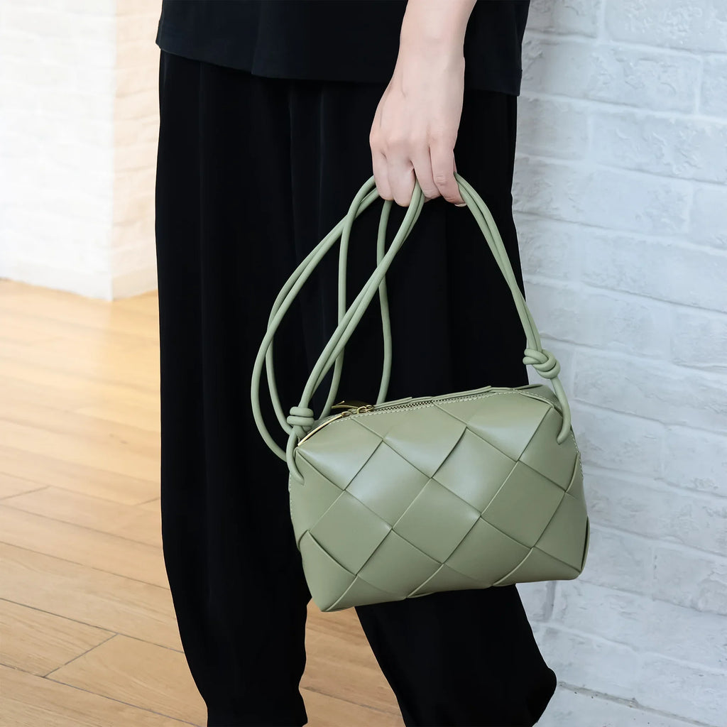 Bolsa Tiracolo Média Couro Legítimo Zélia