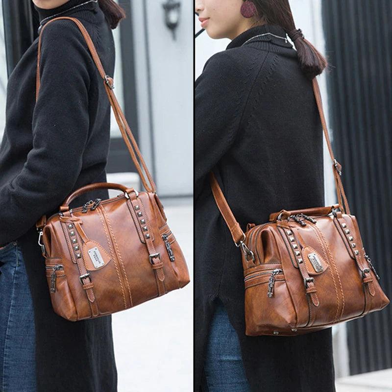 Bolsa em Couro Legítimo - Lia