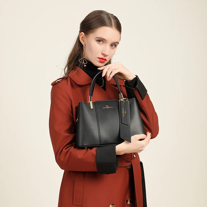 Bolsa Feminina em Couro Legitimo - Tamar