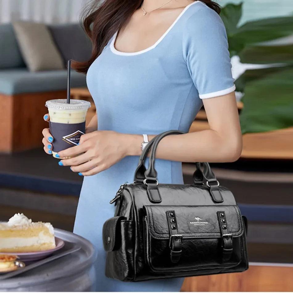 Bolsa em Couro Legítimo - Diva