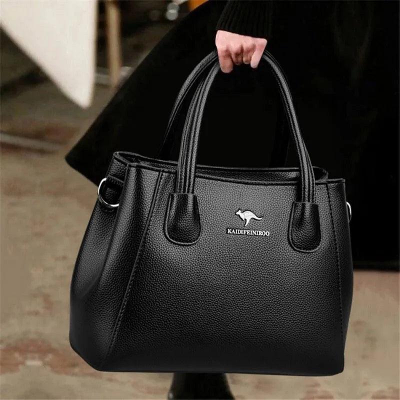 Bolsa Feminina de Couro Legítimo Transversal - Quality - LuxoCouer