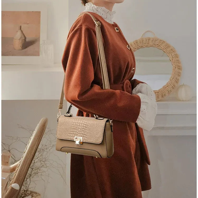 Bolsa em Couro Legítimo - Crav