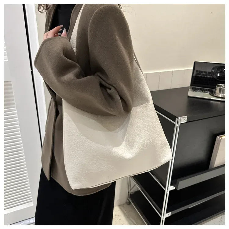 Bolsa em Couro Legítimo - Zafira