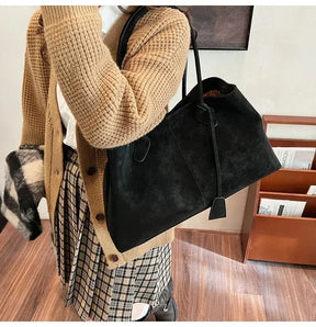 Bolsa em Camurça - Zarine