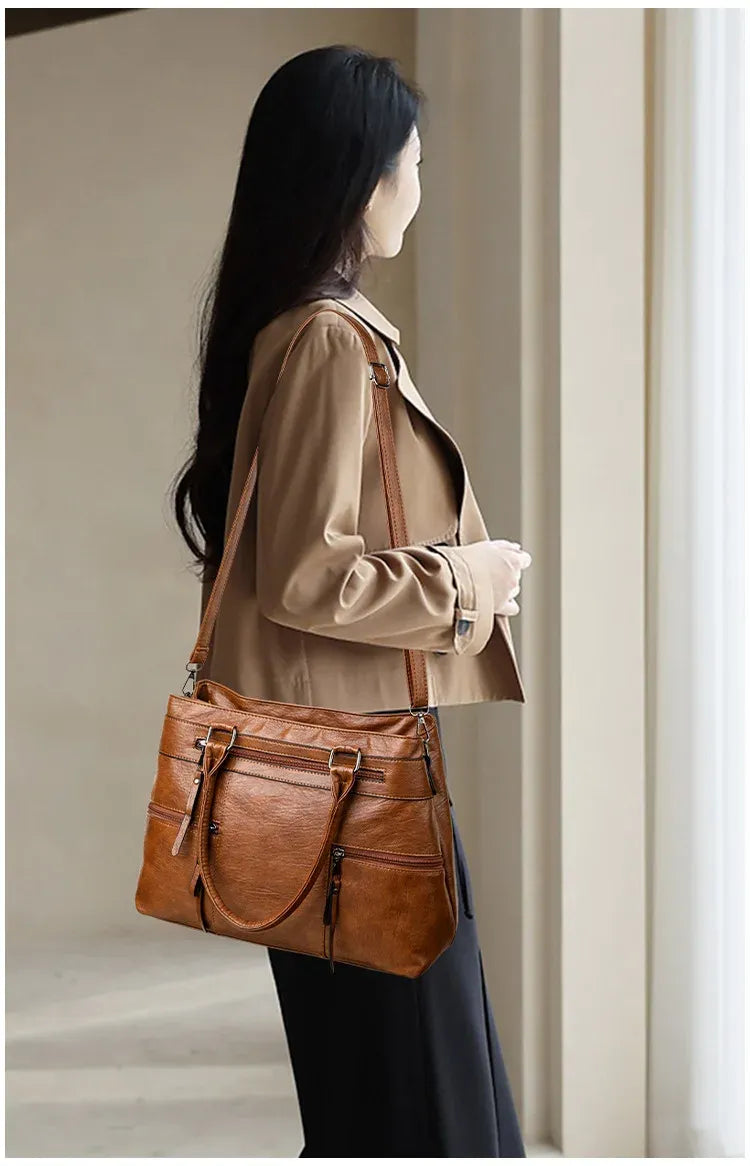 Bolsa em Couro Legítimo - Verse