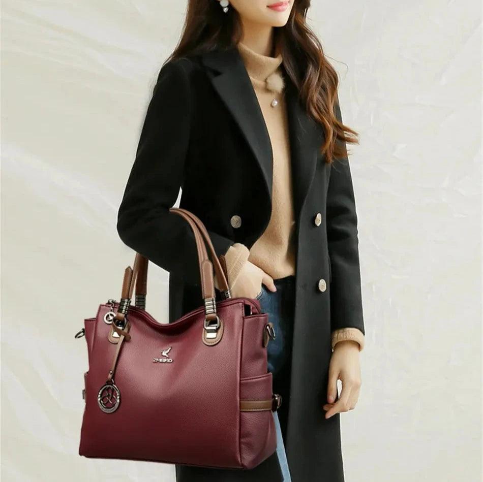 Bolsa em Couro Legítimo - Helena