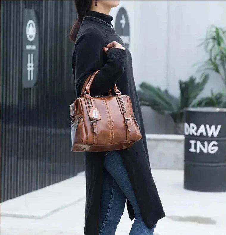 Bolsa em Couro Legítimo - Lia