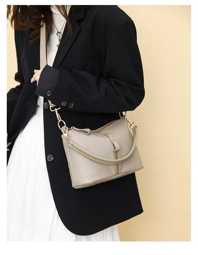 Bolsa em Couro Legítimo - Tatiana