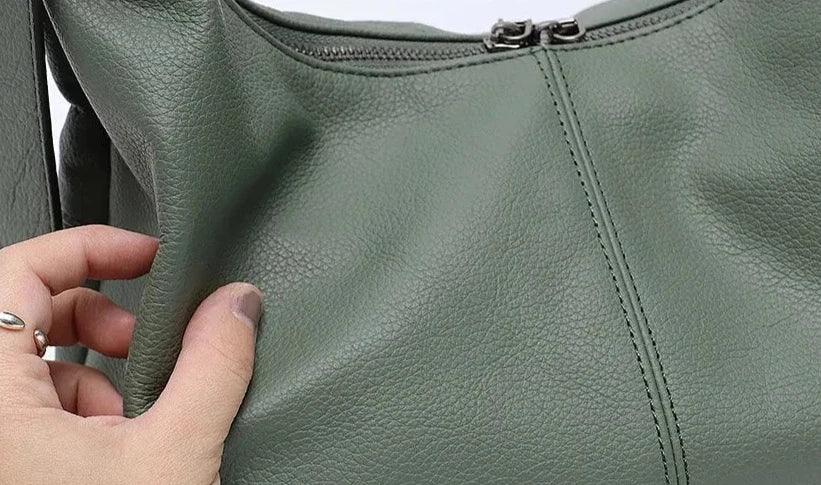 Bolsa Tipo Carteiro em Couro Legítimo - Agatha